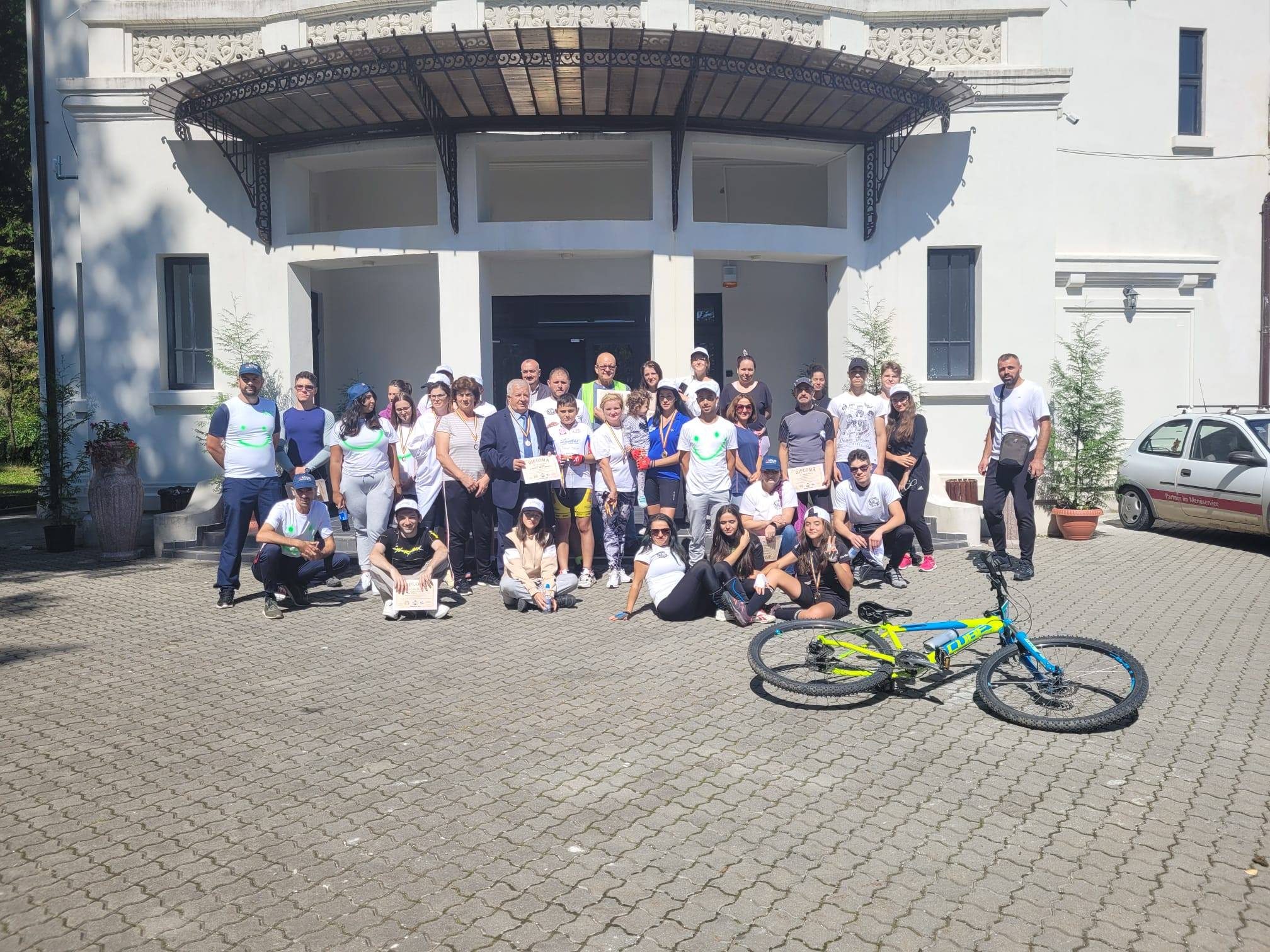 poza de grup asociatie 1